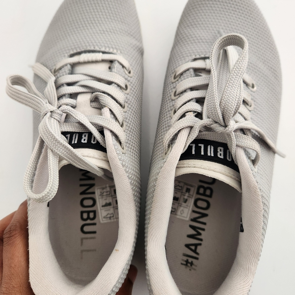 Shoes - Picture 2 of 4